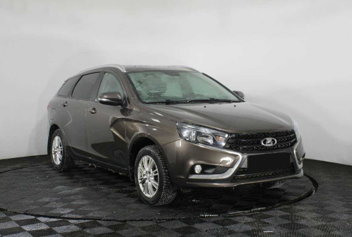 Lada (ВАЗ) Vesta SW, 2020 - фото №3