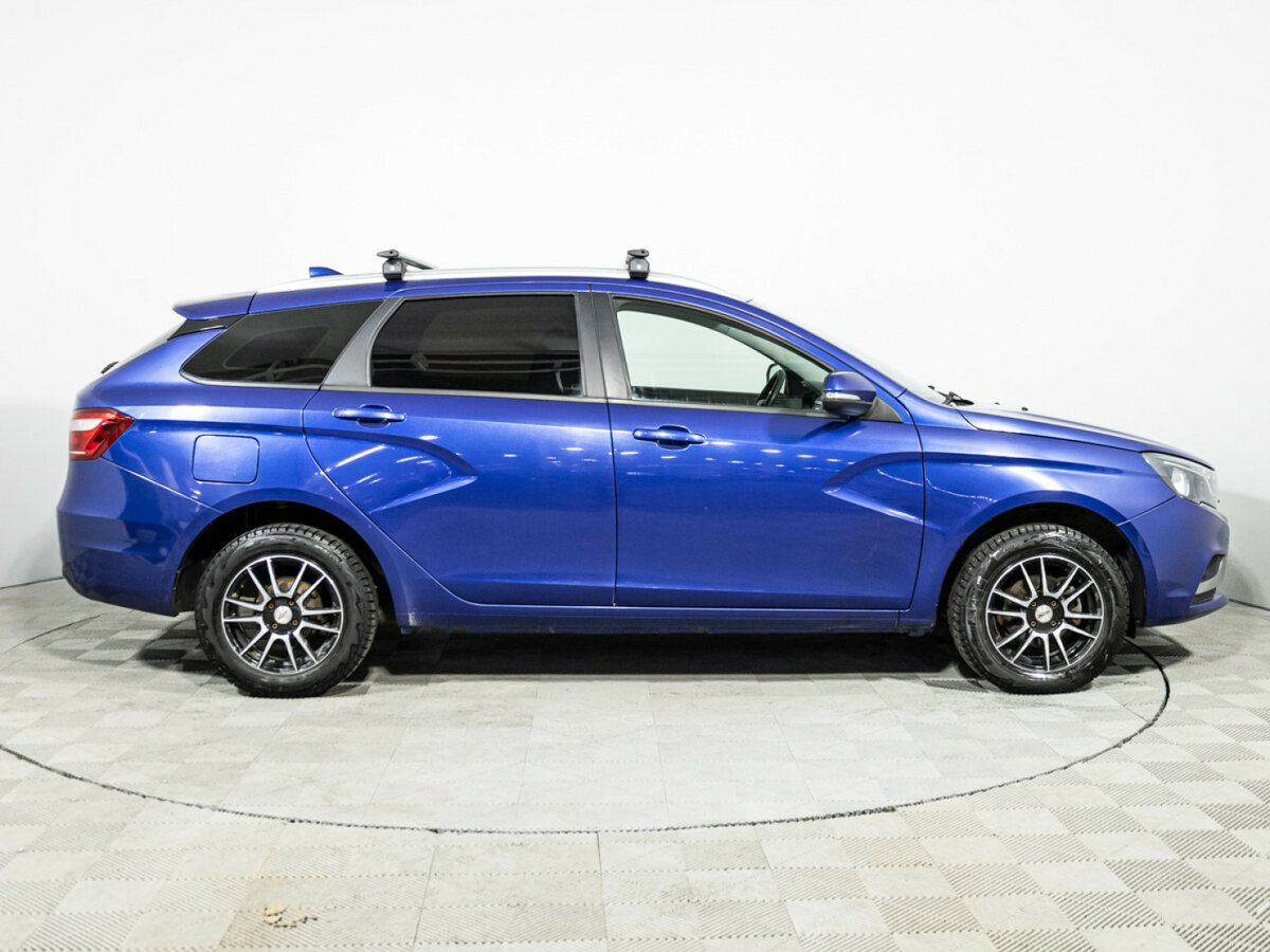 Lada (ВАЗ) Vesta SW I, 2020 - фото №4